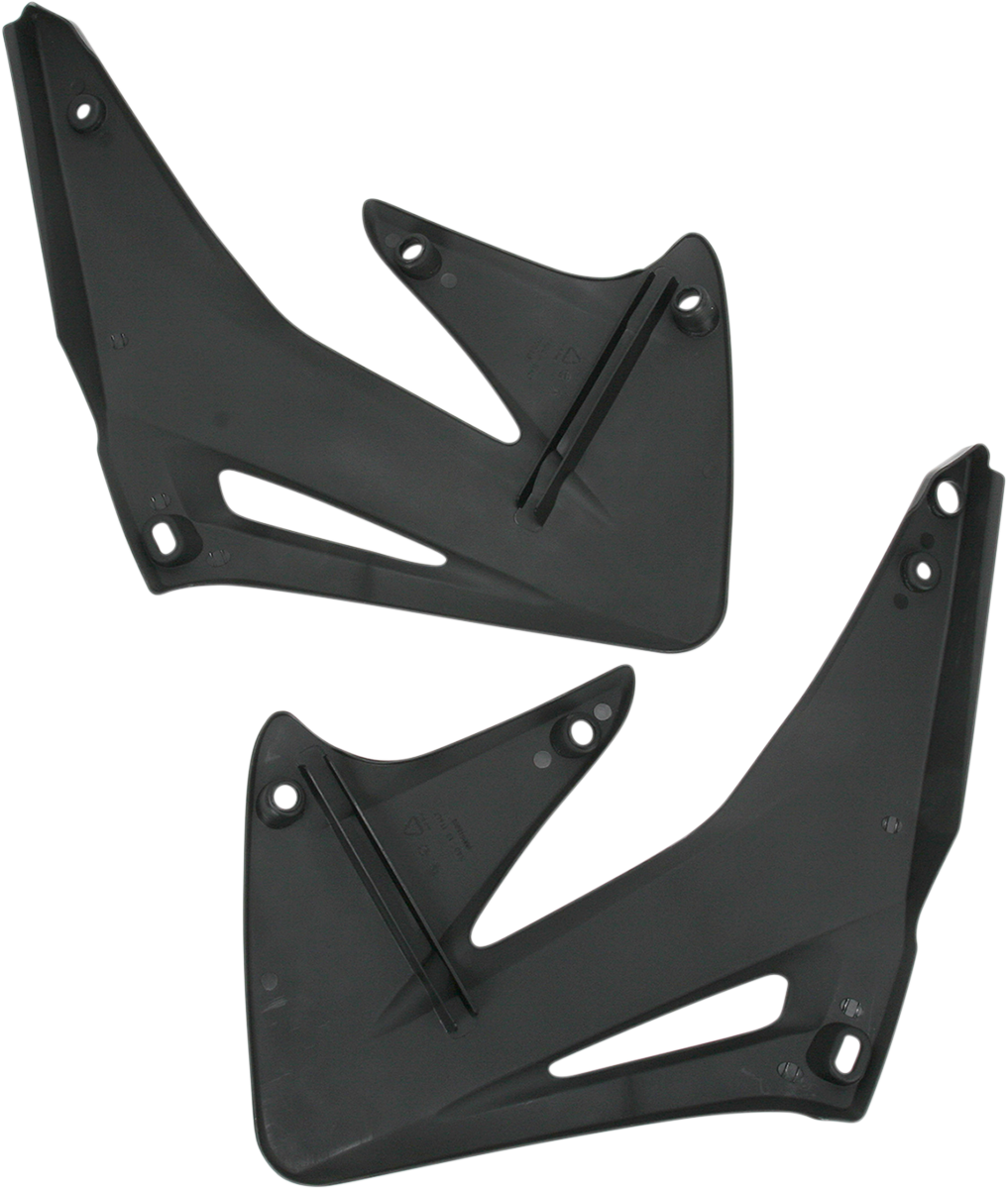 Radiator Shrouds - Black 2002 - 2004