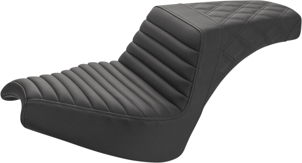 Step-Up Seat - Front Tuck-n\'-Roll/Rear Lattice Stitch - Black - Chief 2022 - 2022