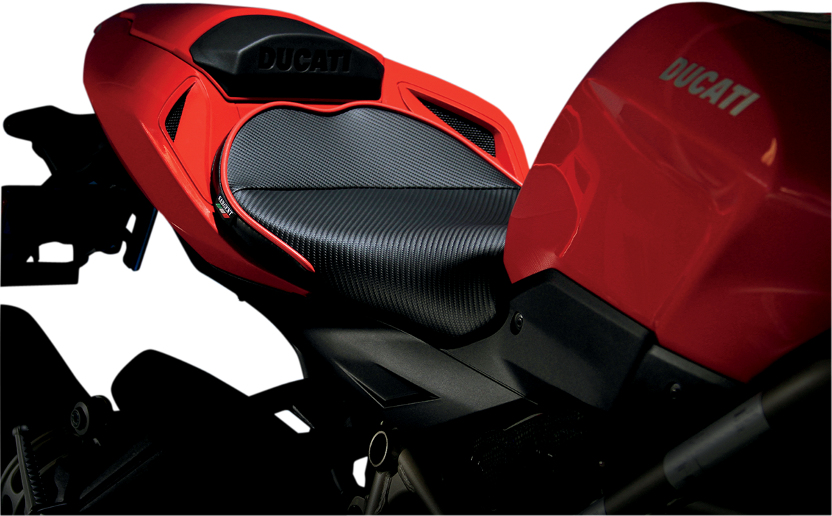 World Sport™ Performance Seat - Black - Carbon FX - Regular - Streetfighter \'11-\'15 2011 - 2015