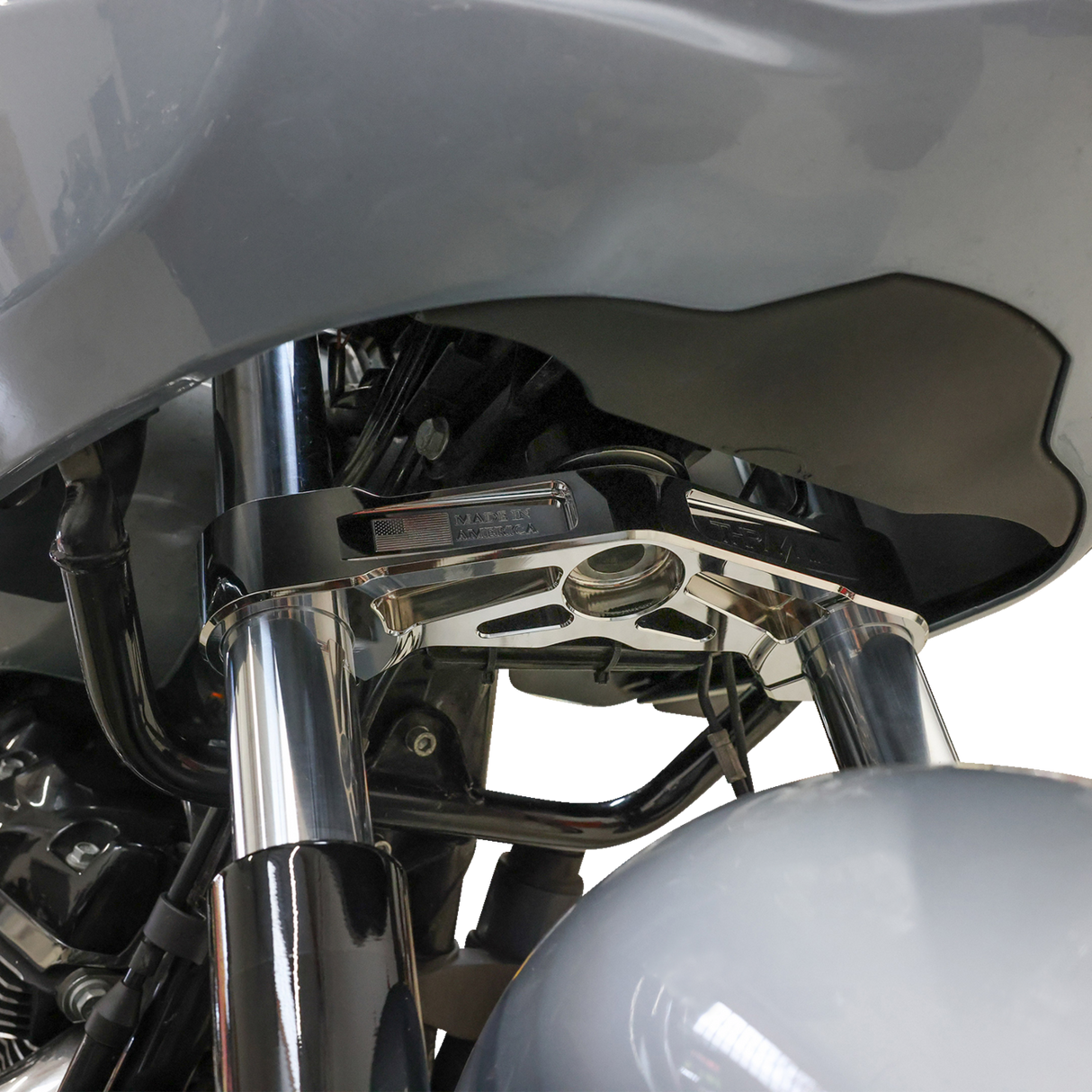 Bottom Tree - Chrome 2024 - 2024