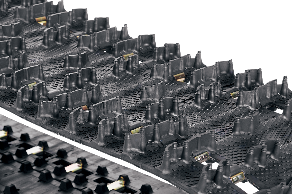 Cobra Track - 15\'x121\" 1977 - 2020