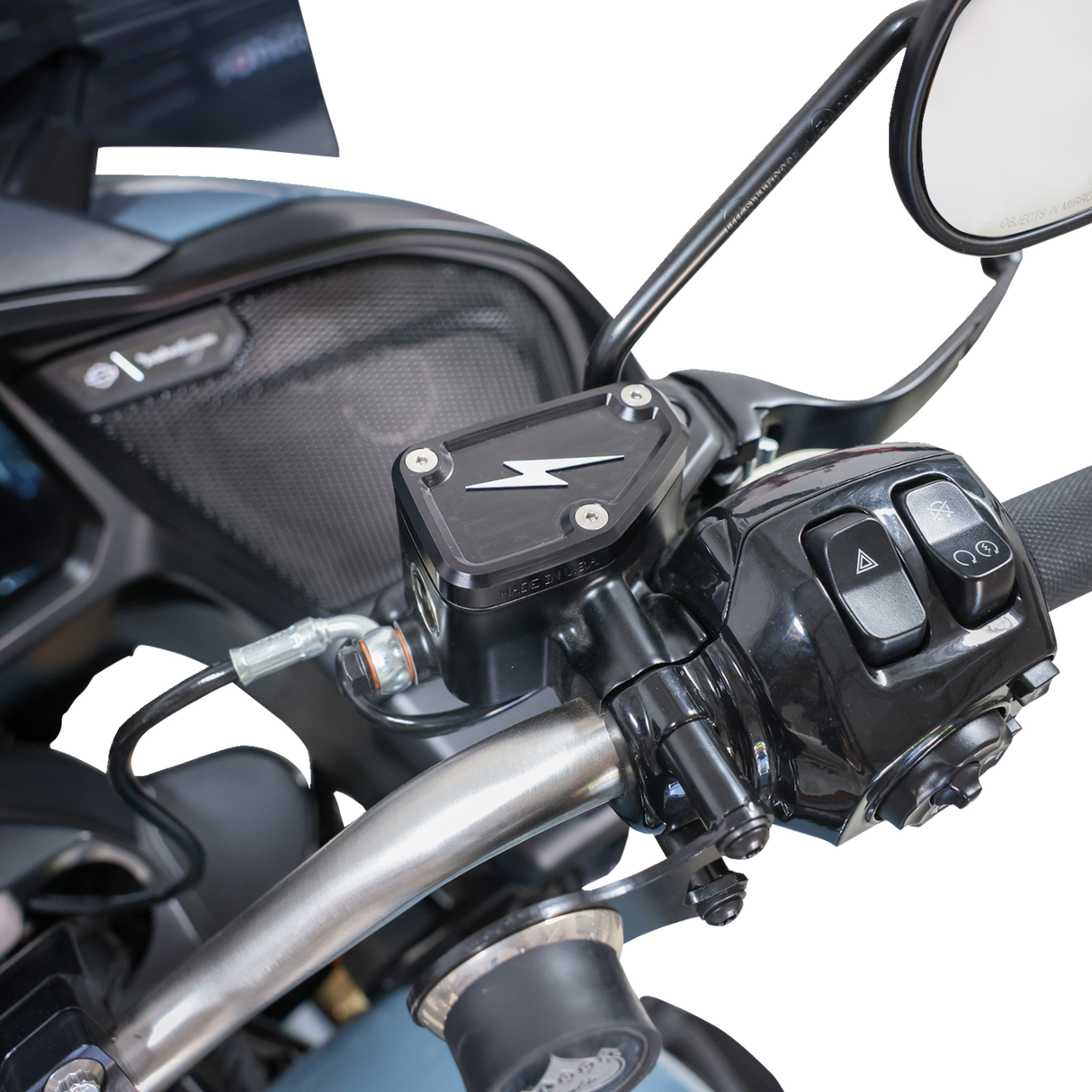 Master Cylinder Cover - Brake - Front - Black/Twice-Cut 2024 - 2024