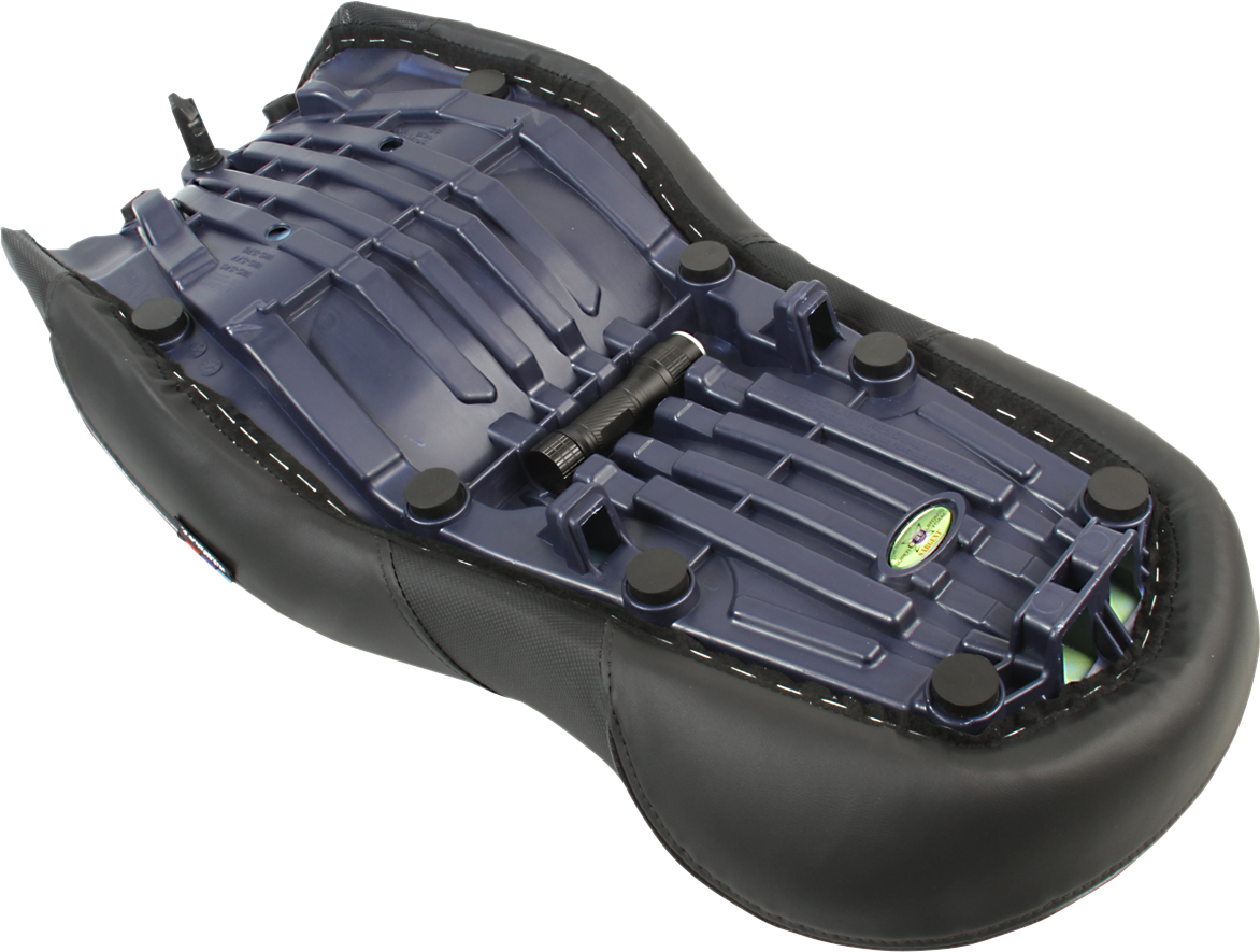 World Sport™ Performance Seat - Regular - Carbon FX - BMW \'19-\'24 2019 - 2024