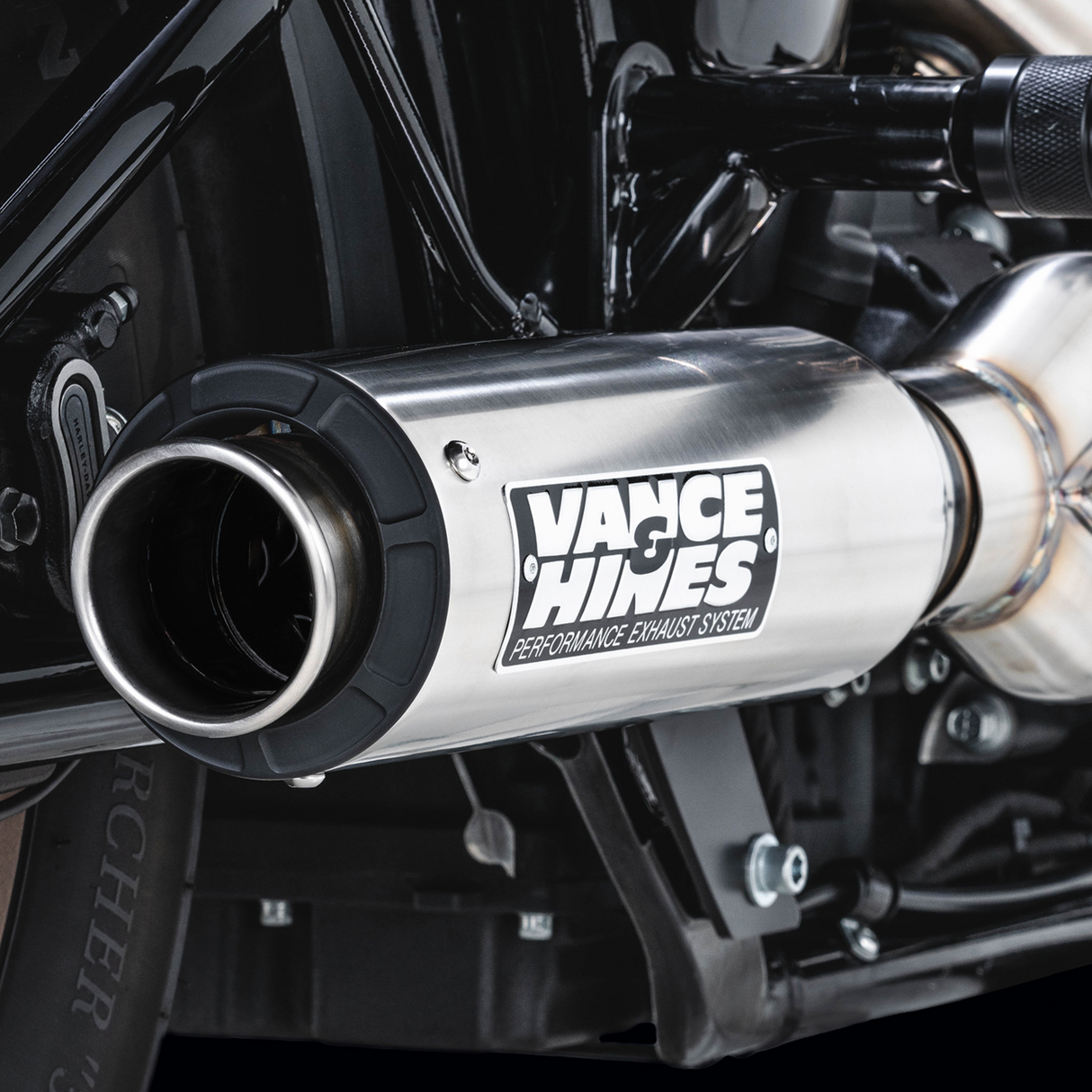 2-into-1 Supersport Exhaust System - Brushed - Softail 2018 - 2025