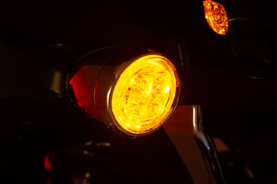 Signal Insert - Front - Chrome - Smoke 2000 - 2020