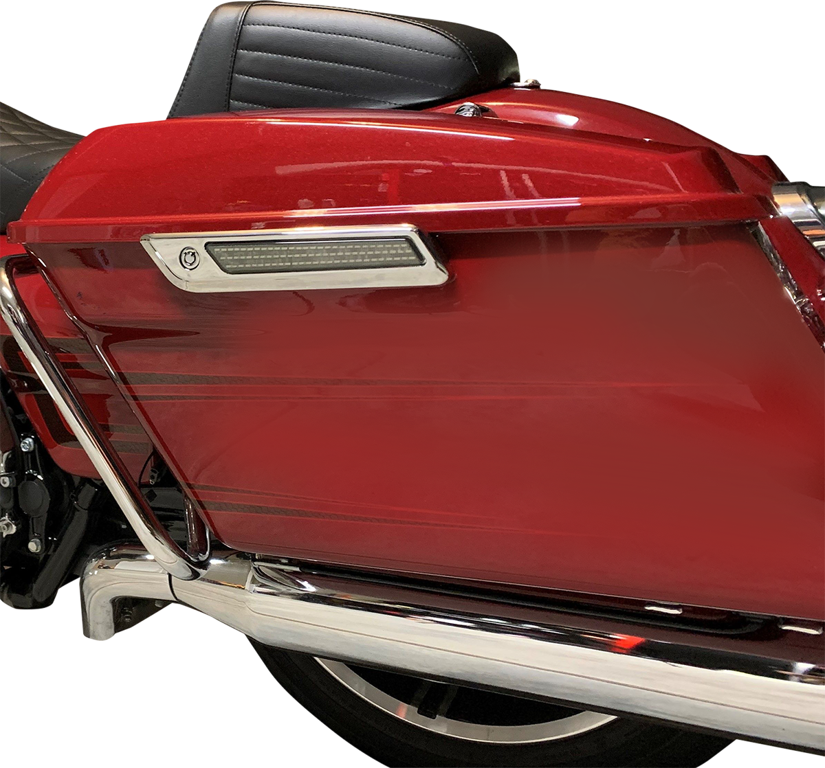 Latch Light - Saddlebag - Smoke - Chrome 2014 - 2024