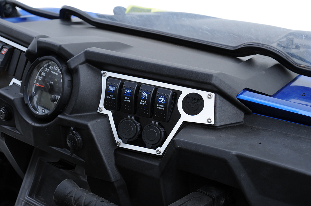 Dash Plate - Large - Right - White 2015 - 2019