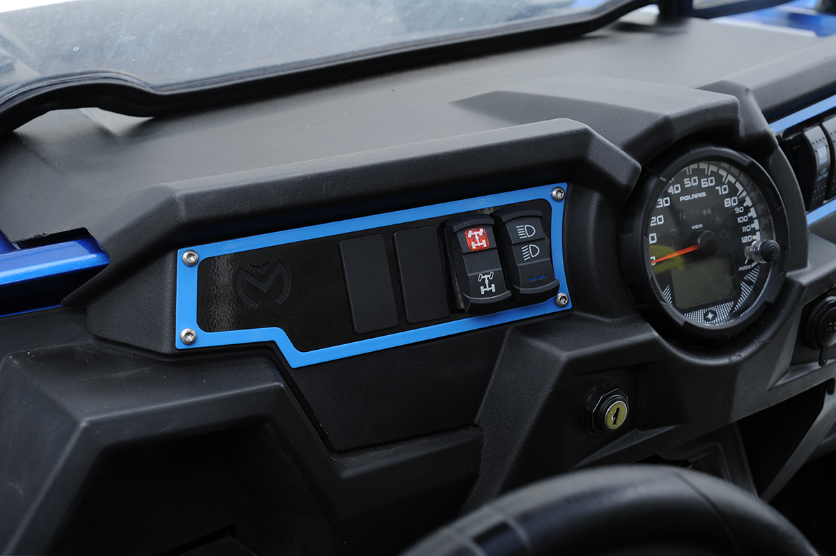 Dash Plate - Left - Blue 2015 - 2019