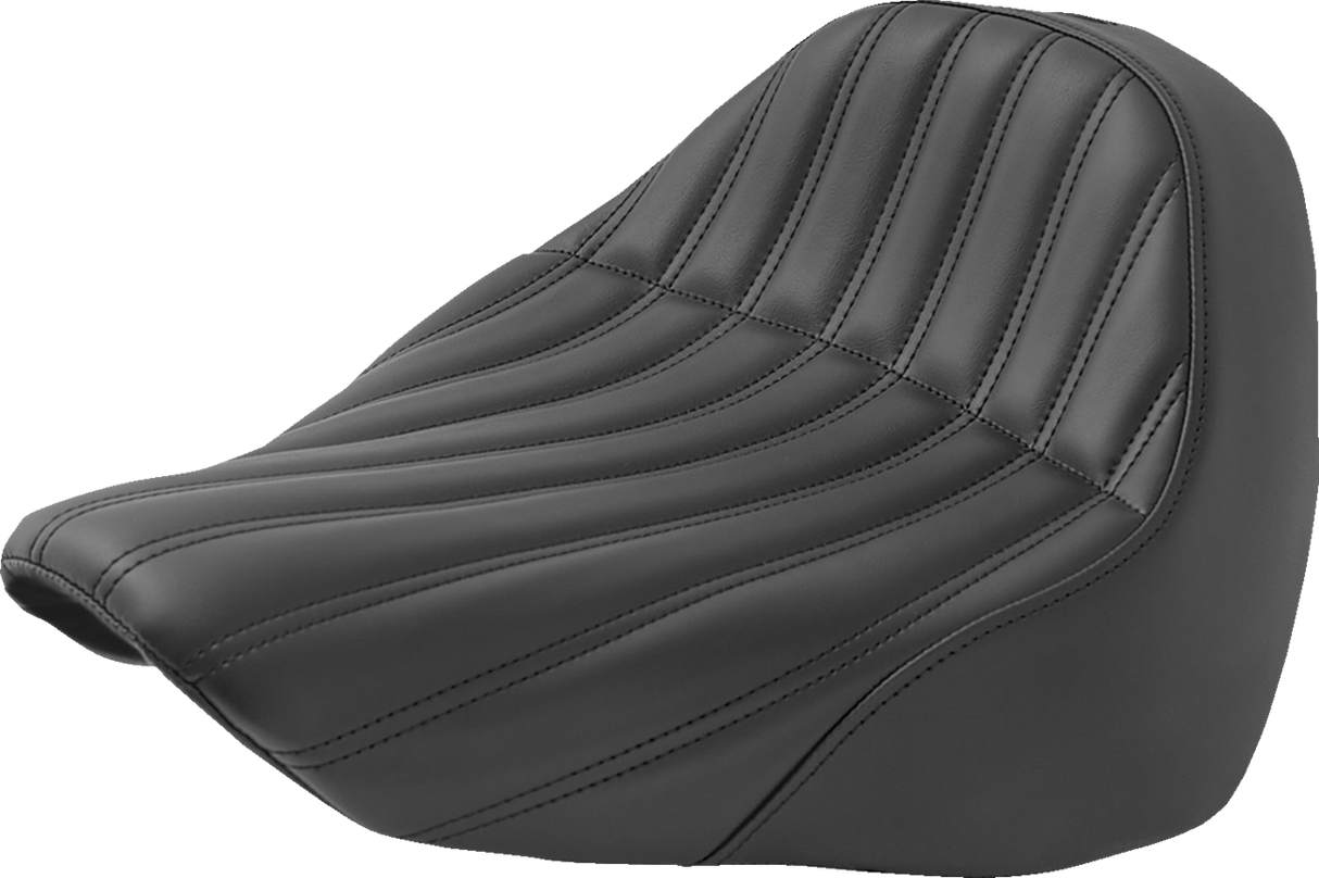Knuckle Solo Seat - Ribbed - Black - FL/FX \'18-\'23 2018 - 2023