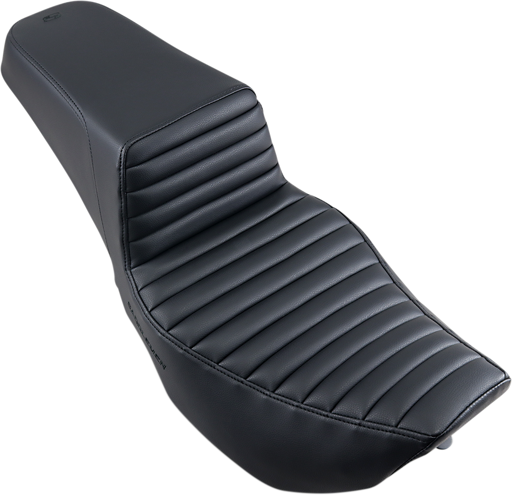 Step-Up Seat - Front Tuck-n-Roll - Black - FLHR/FLHX 1997 - 2007