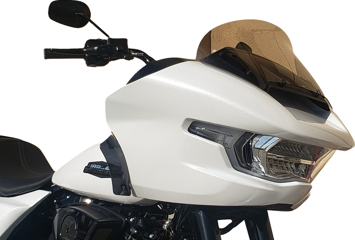 Windshield - 10-1/2\" - Light Smoke - FLTRX/SE/STSE 2023 - 2024