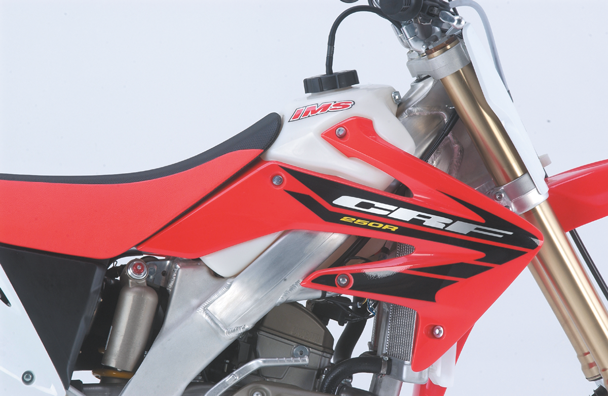 Large-Capacity Gas Tank - Natural - Honda - 2.6 Gallon 2004 - 2017