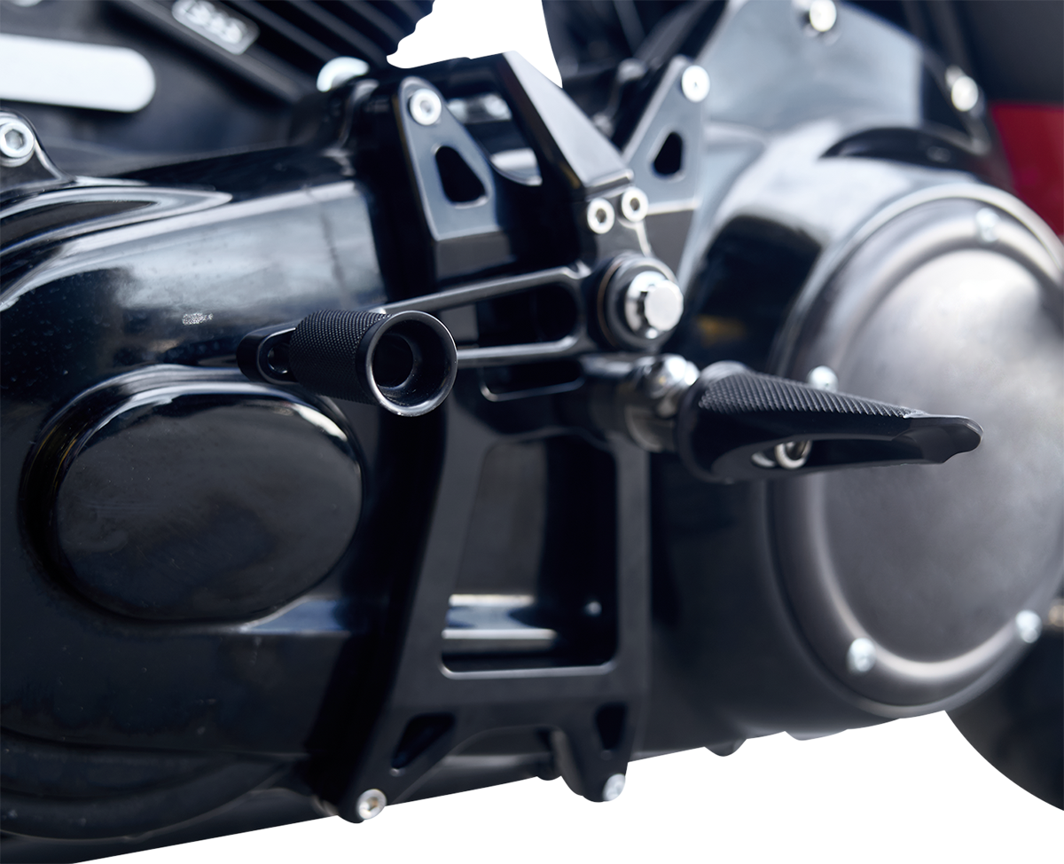 Mid-Controls - with Pegs - Black - FL \'17-\'22 2017 - 2020