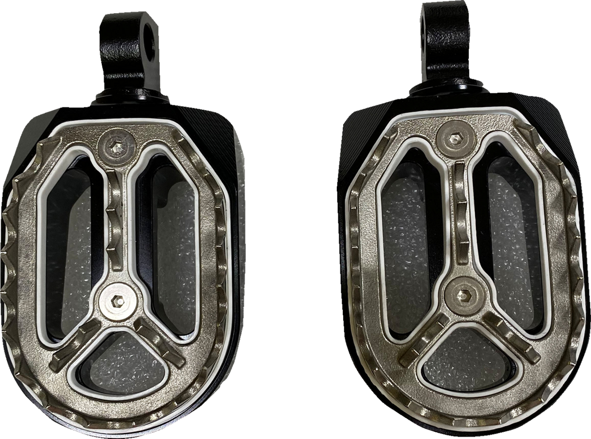 Qualifier Foot Pegs - Black - HD