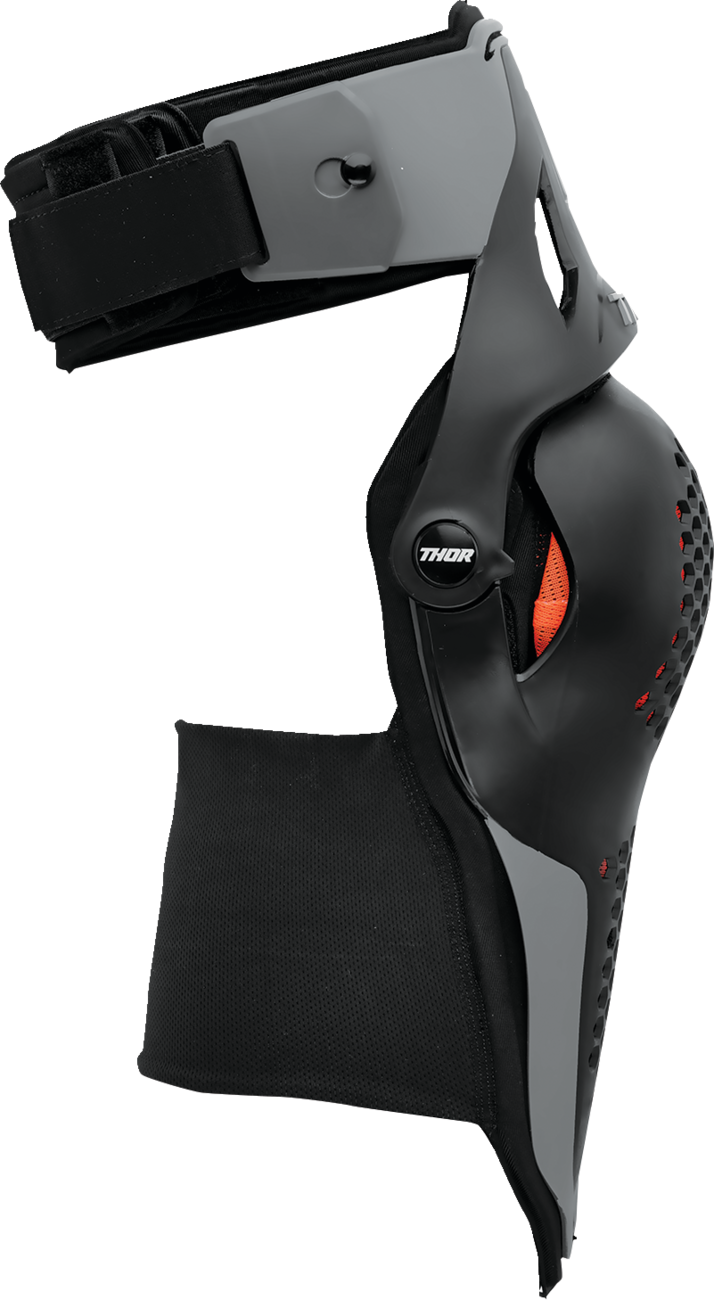 Sentinel LTD Knee Guards - Black - 2XL/3XL