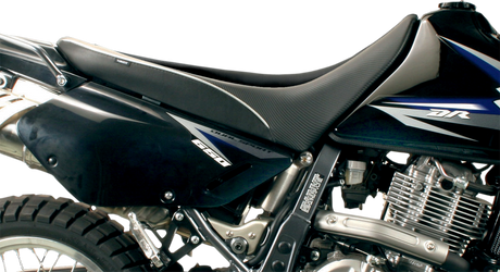 World Sport™ Performance Seat - Black - Carbon FX - Low - DR 650 \'96-\'20 1996 - 2020