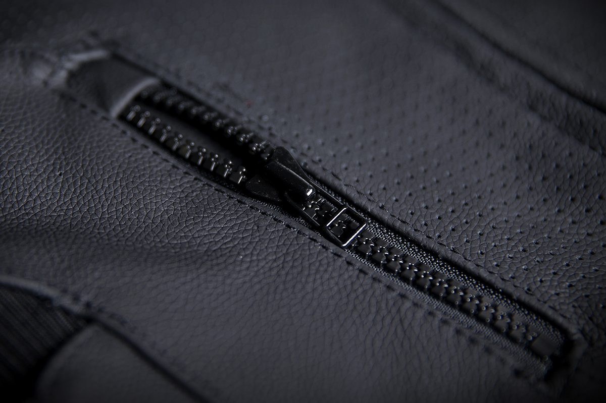 Regulator™ D30® Stripped Vest - Black - 4XL