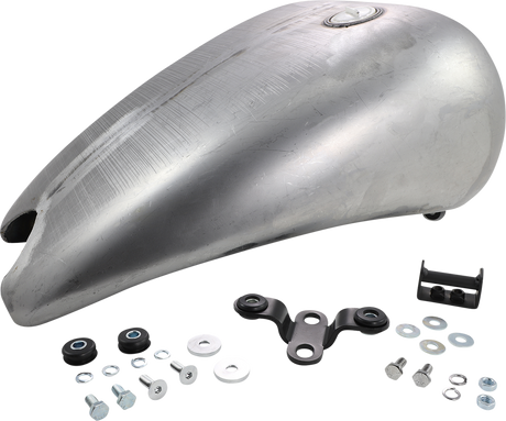 Extended Gas Tank with Screw-In Cap - Softail 1984 - 1999
