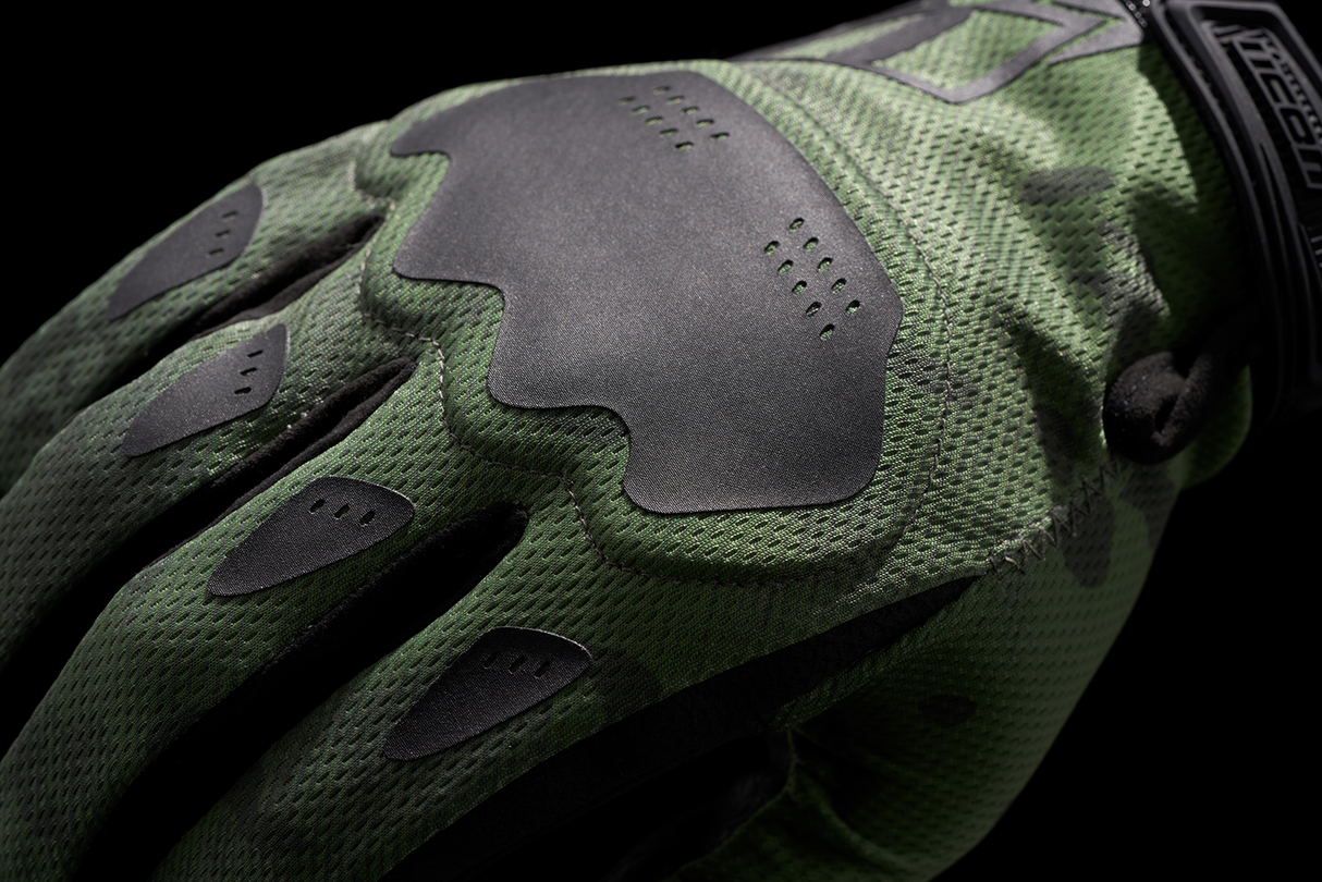 Hooligan™ CE Gloves - Green Camo - Small