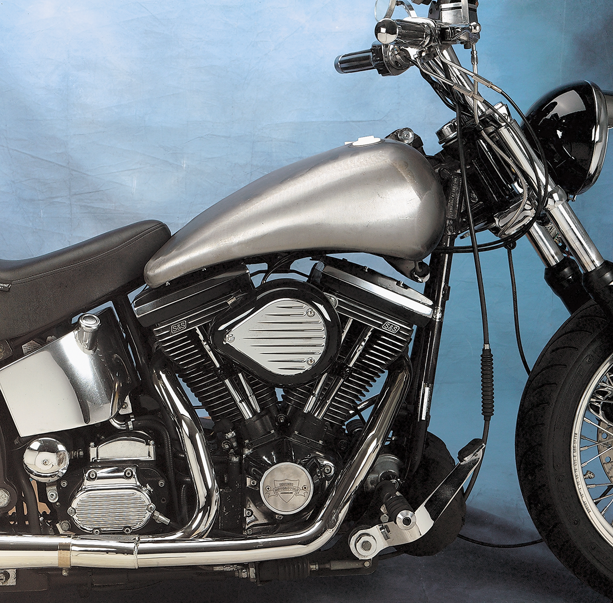 Flat-Side Gas Tank Set - 2\" Extended - 5.2 Gallons 1984 - 1999