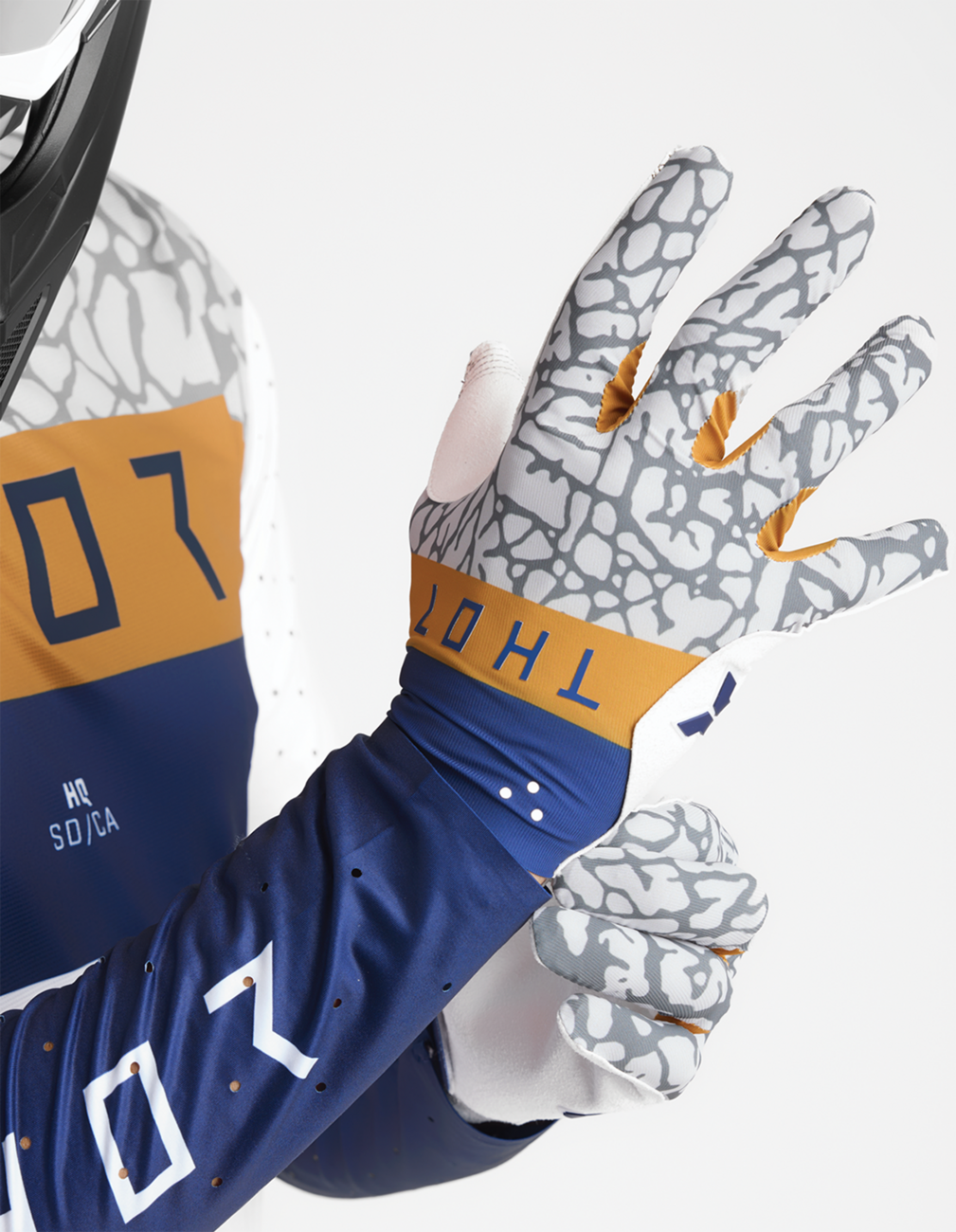 SPORTMODE Bravo Gloves - Navy/Copper - Medium