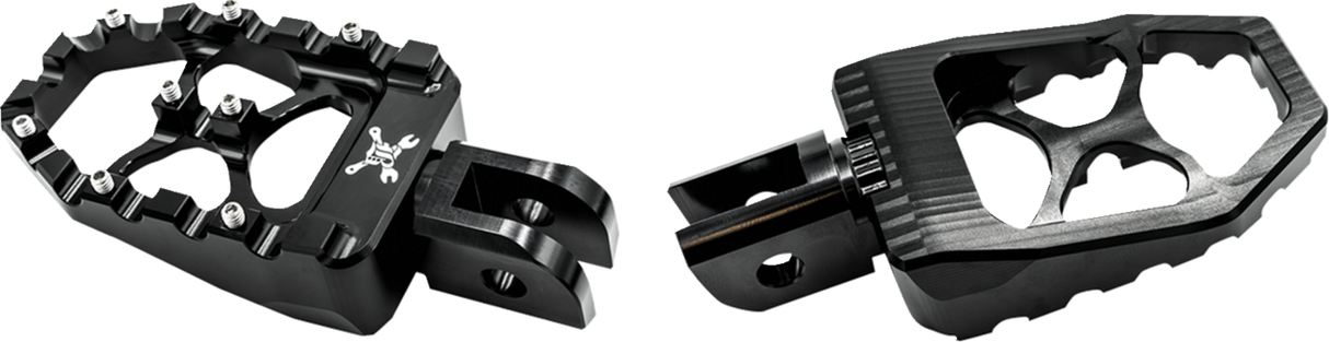 MX Evolution Driver Pegs - Black - Softail 2018 - 2024