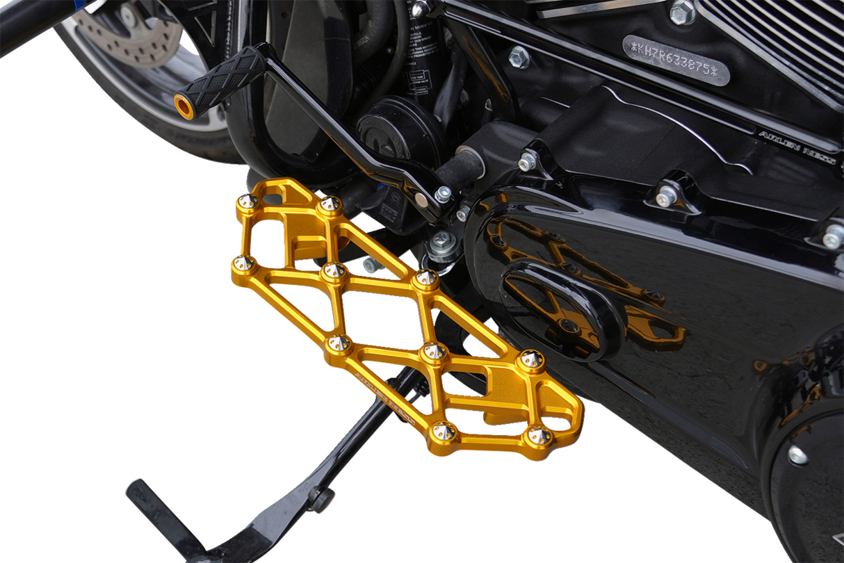 Diamond Floorboards - Driver - Gold 1982 - 2025