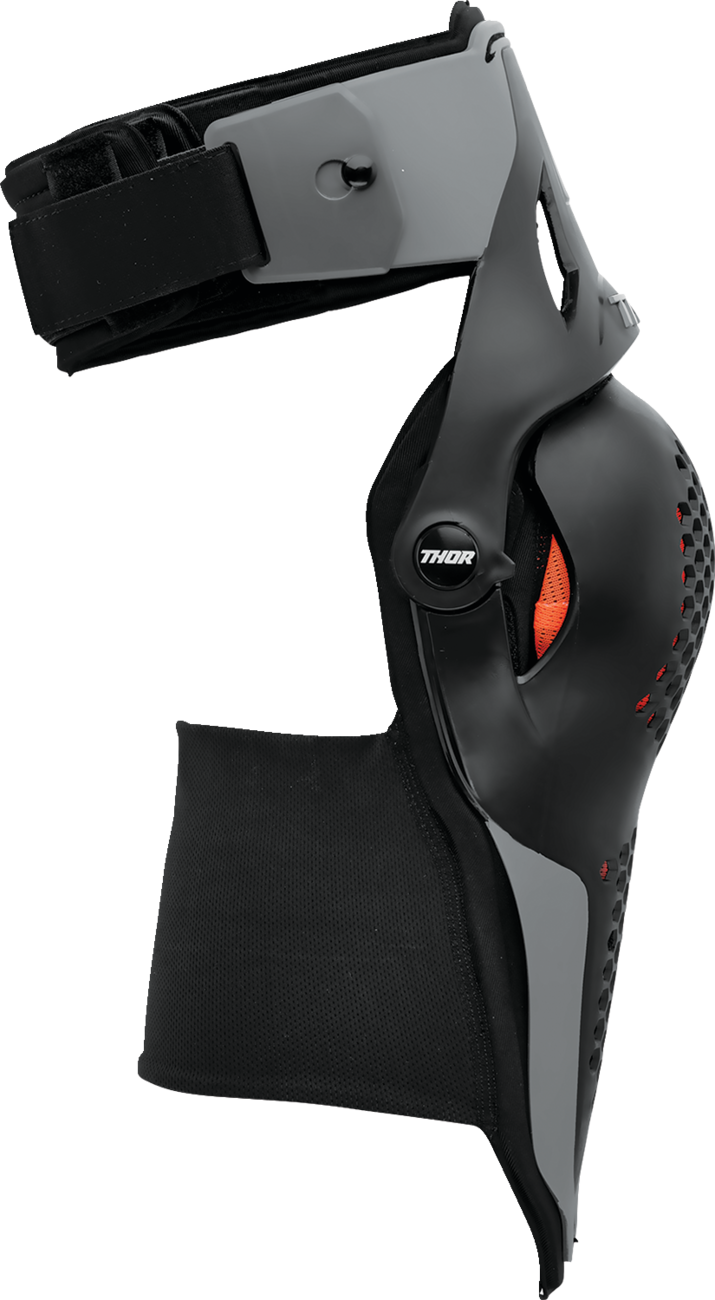 Youth Sentinel Knee Guards - Black - S/M