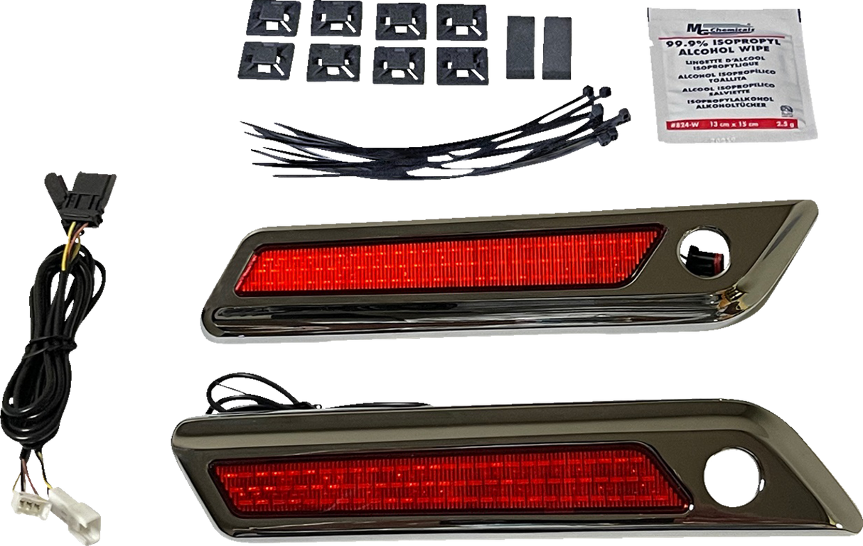 Latch Light - Saddlebag - Red - Chrome 2014 - 2024