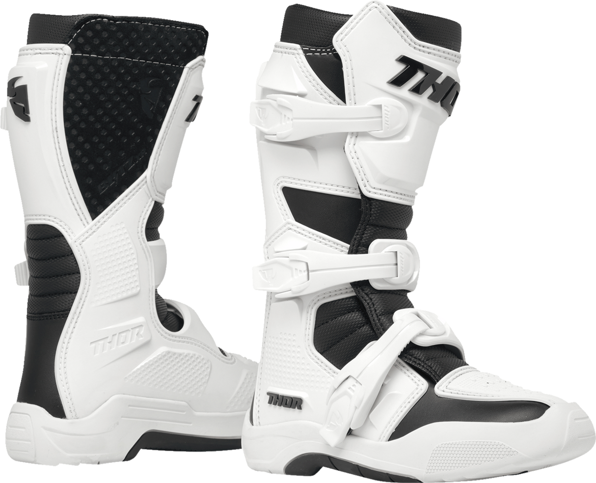 Youth Blitz XR Boots - White/Black - Size 5