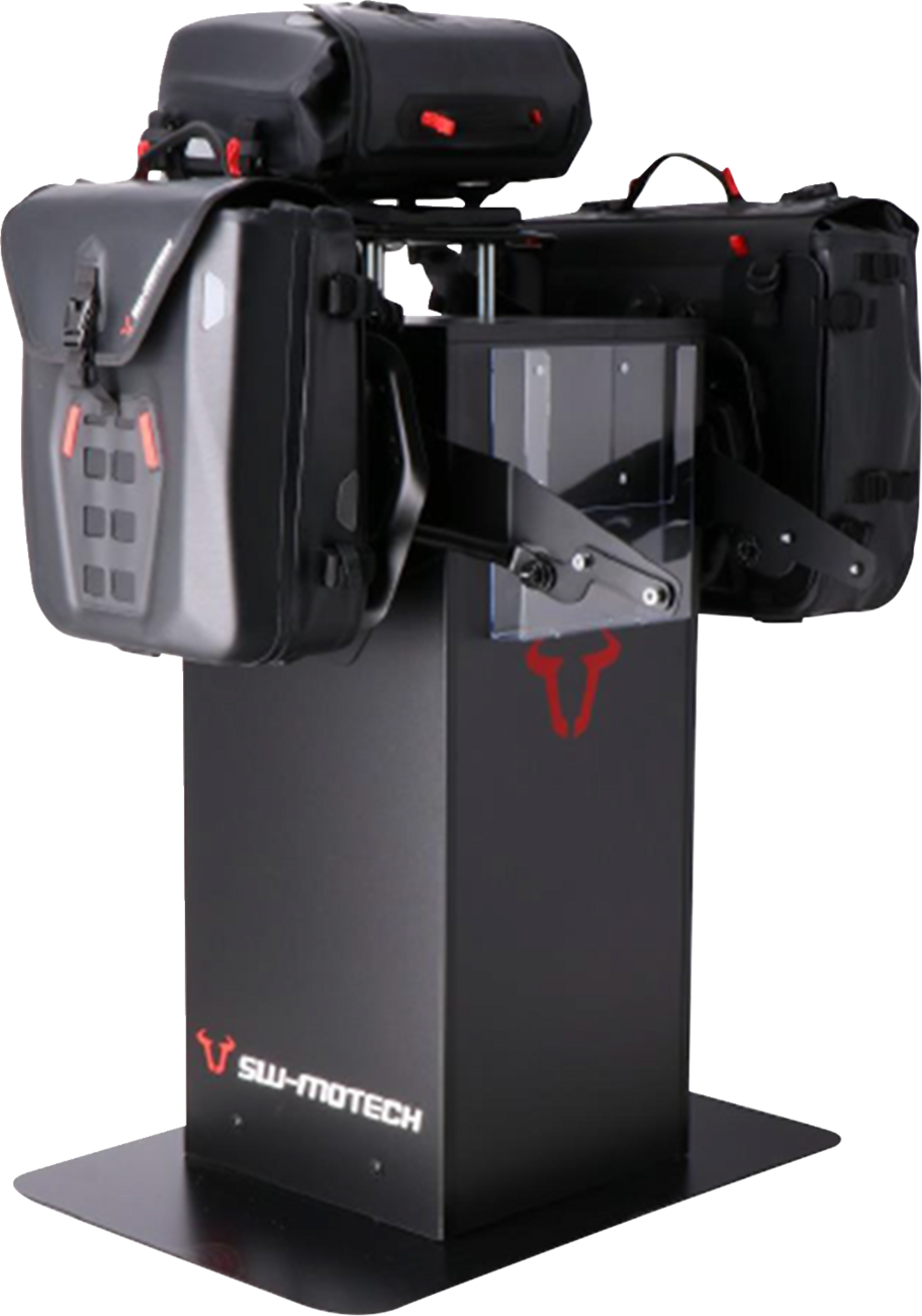 Equipment Display Cube - DGS KFT/GPT