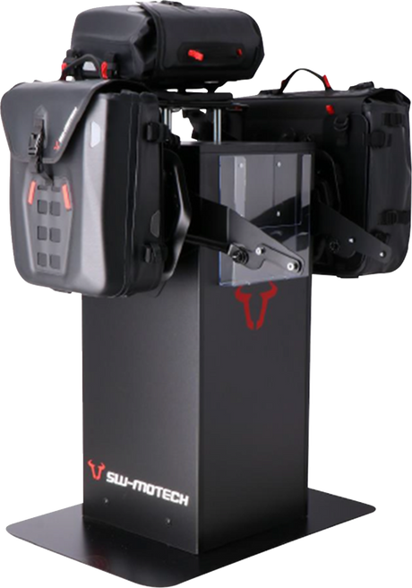 Equipment Display Cube - DGS KFT/GPT